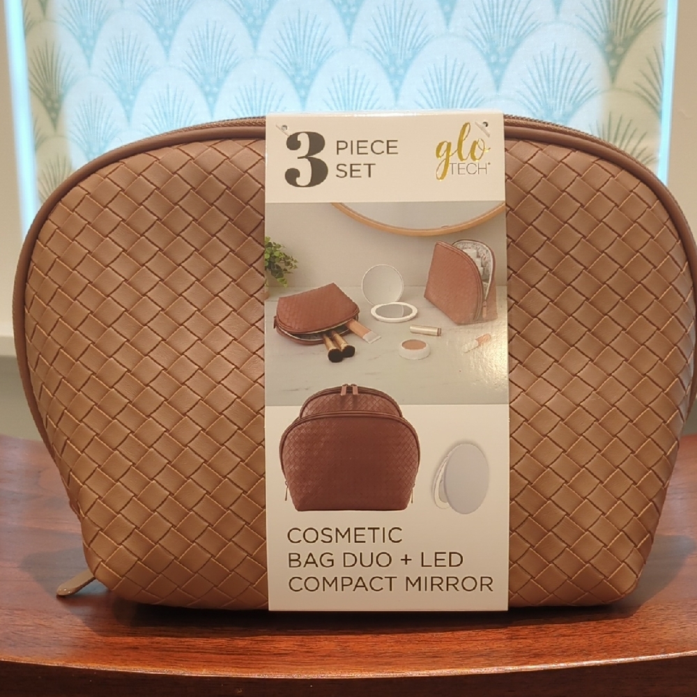 Woven Cosmetic Bag Set in Brown